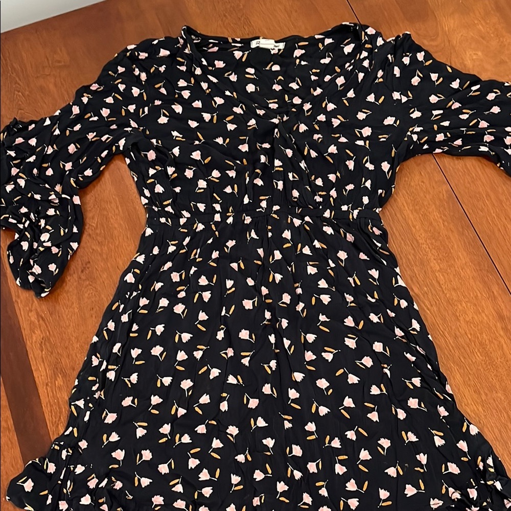 Billabong Black Dress with pink and cream flowers